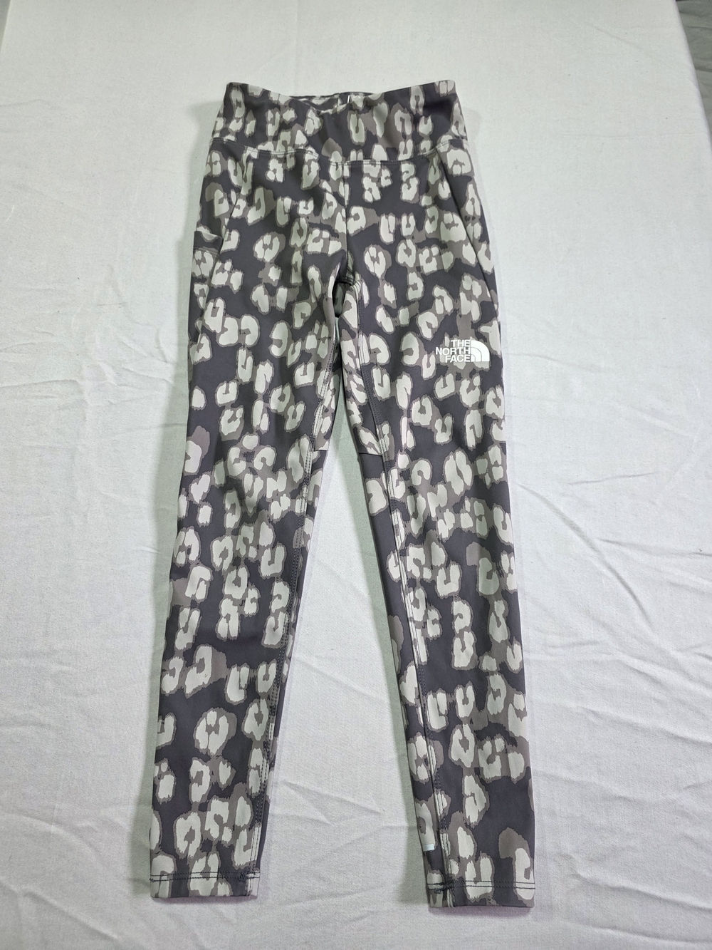 The North Face Girls' Gray and Light Gray Leopard Print Leggings